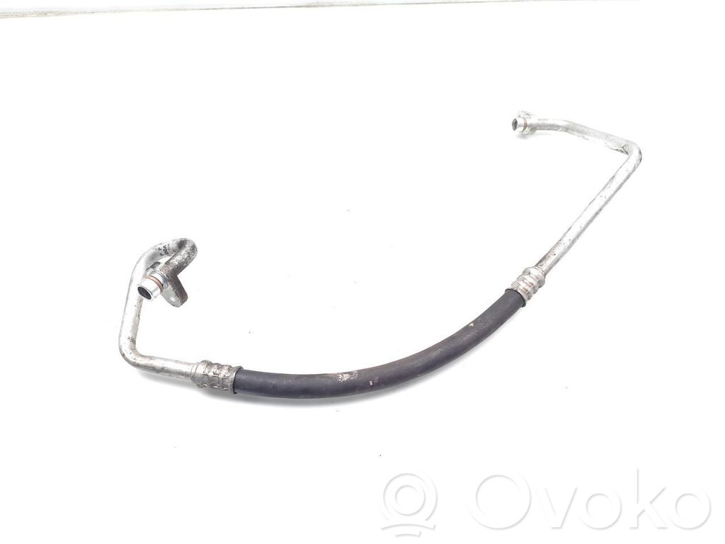 Ilmastointilaitteen putki (A/C)   924904ED0A