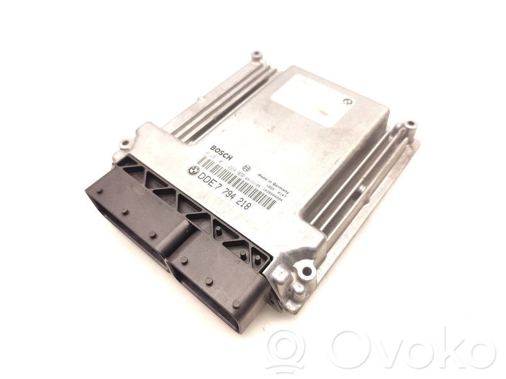 BMW 5 E39 Calculateur moteur ECU 