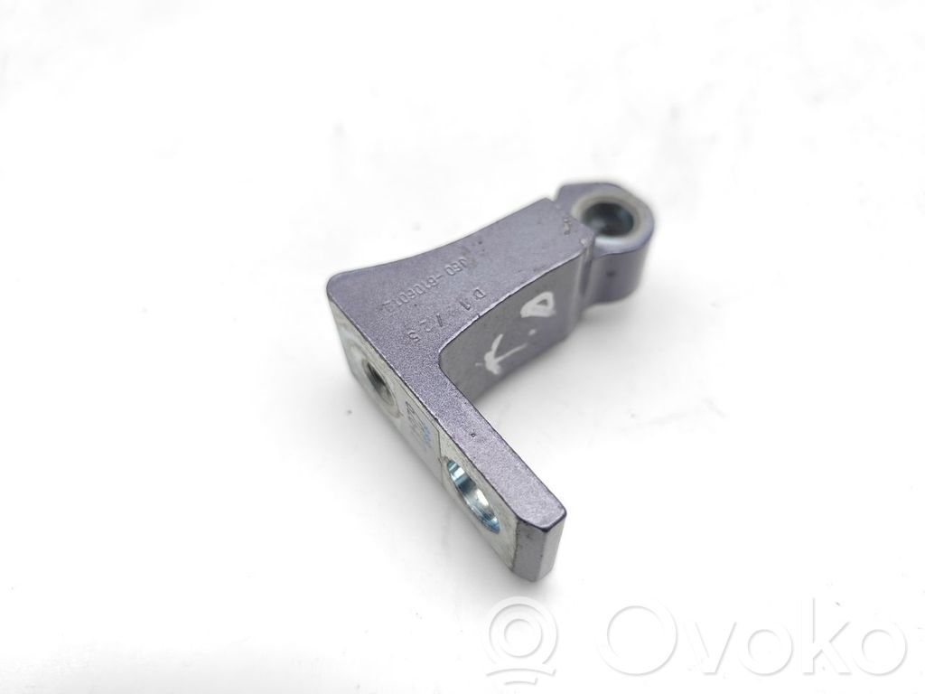 Chery 5/C5 Bisagra superior de la puerta trasera 