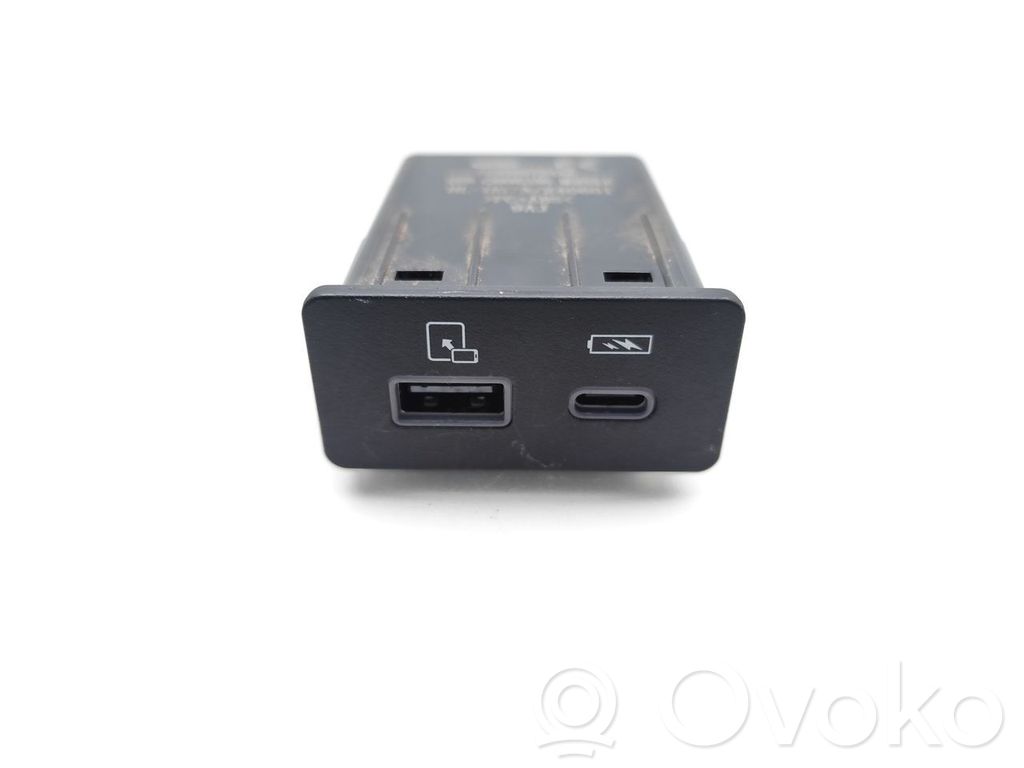 Chery 5/C5 USB-Anschluss 
