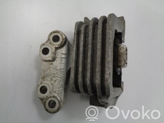 Peugeot 208 I Engine mount vacuum valve 