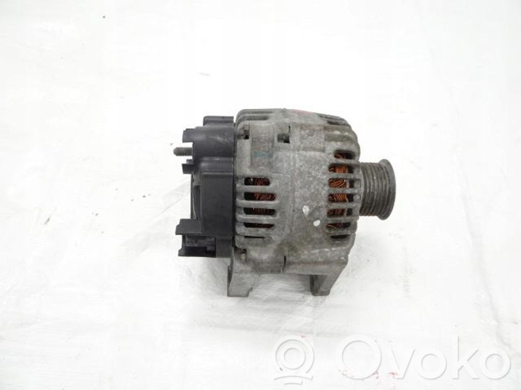 Renault Megane II Ģenerators 