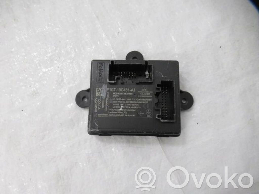Ford Kuga II Valdymo balsu modulis 