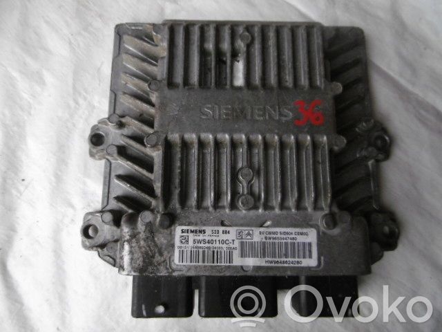 Peugeot 1007 Engine control unit/module 