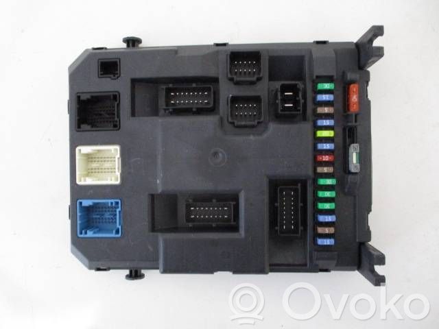 Citroen DS3 Central body control module 