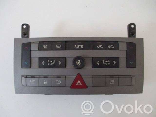 Peugeot 407 Climate control unit 