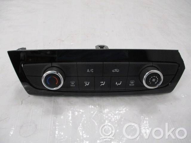 Opel Corsa F Climate control unit 