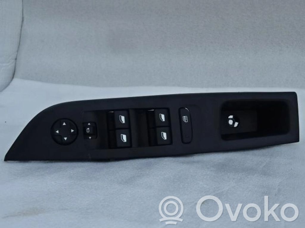 Opel Corsa F Interruptor del elevalunas eléctrico 