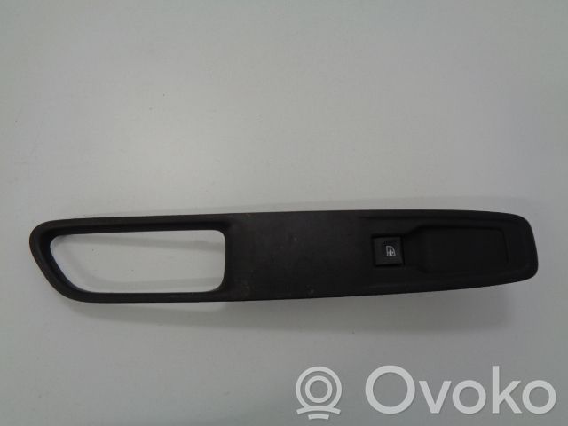 Renault Captur Schalter el. Fensterheber 