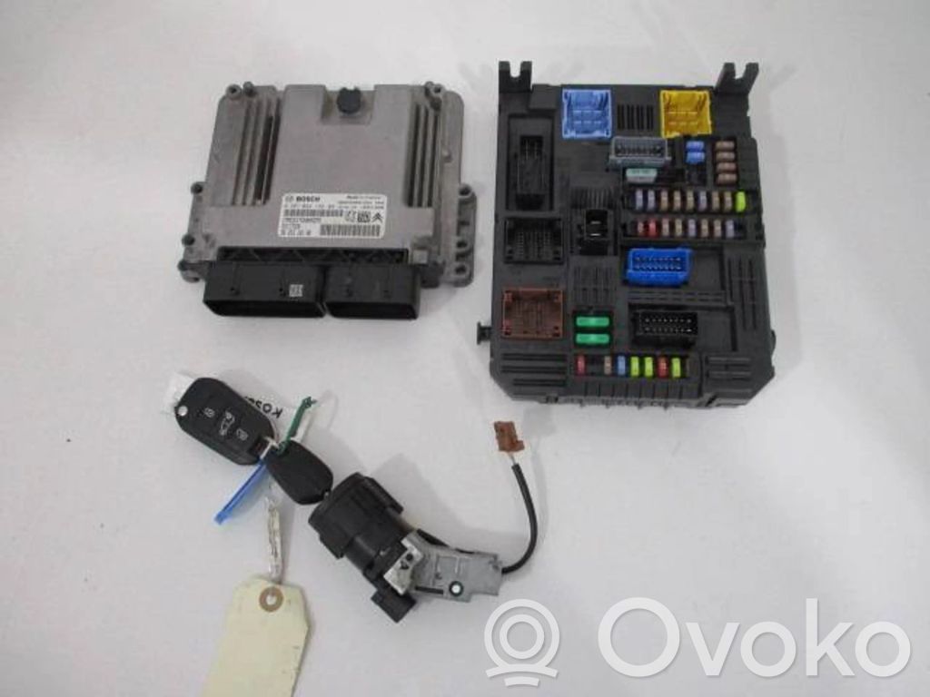 Citroen Berlingo Kit cu ECU motor și set închidere uși 