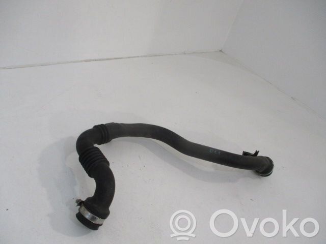 Renault Clio III Välijäähdyttimen letku 