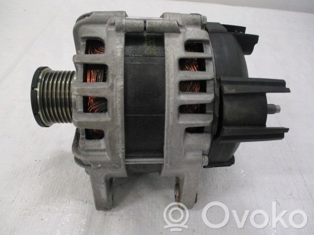 Renault Megane IV Ģenerators 