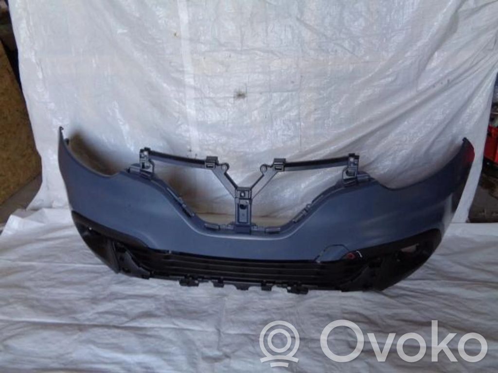 Parachoques delantero   620220343R