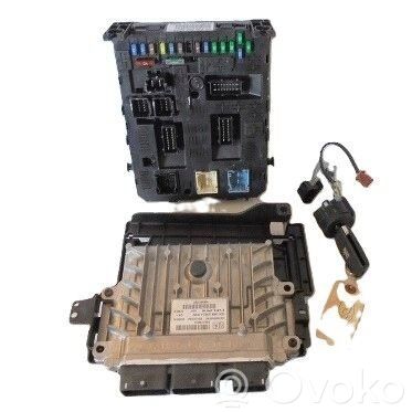 Peugeot 407 Kit cu ECU motor și set închidere uși 