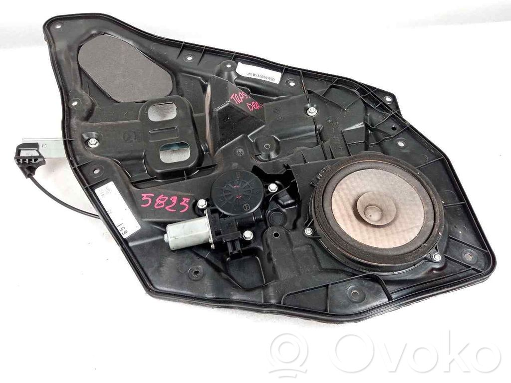 Regulador manual de la ventanilla trasera   D6517297XB