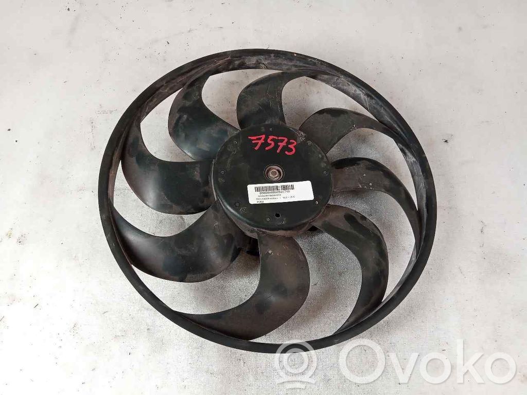 Dacia Dokker Ventilatore di raffreddamento elettrico del radiatore 