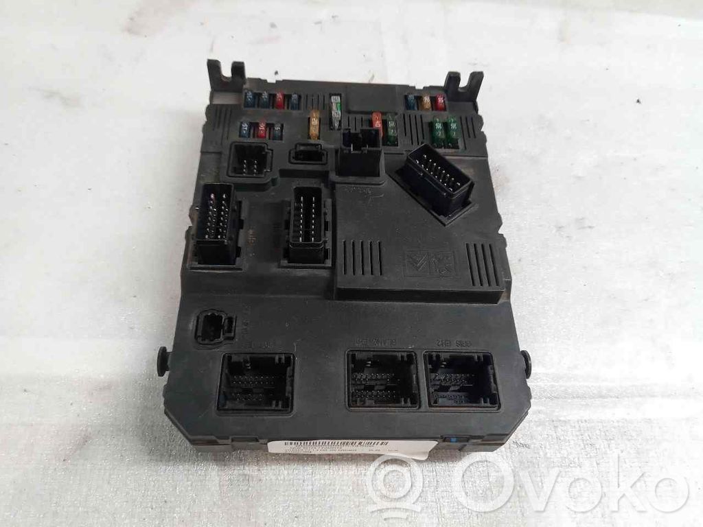 Módulo de fusible   S118085300K