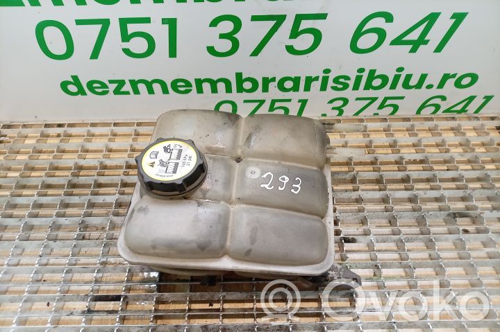 Dzesēšanas šķidruma izplešanās tvertne