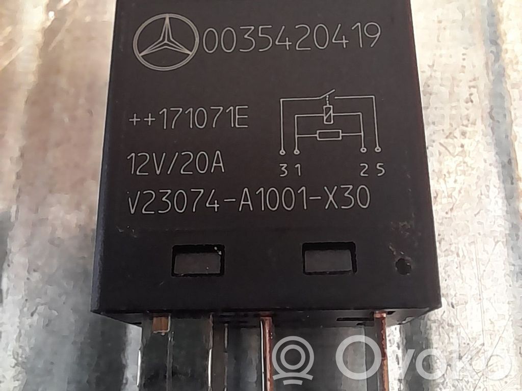 Mercedes-Benz E AMG W212 Inne przekaźniki 