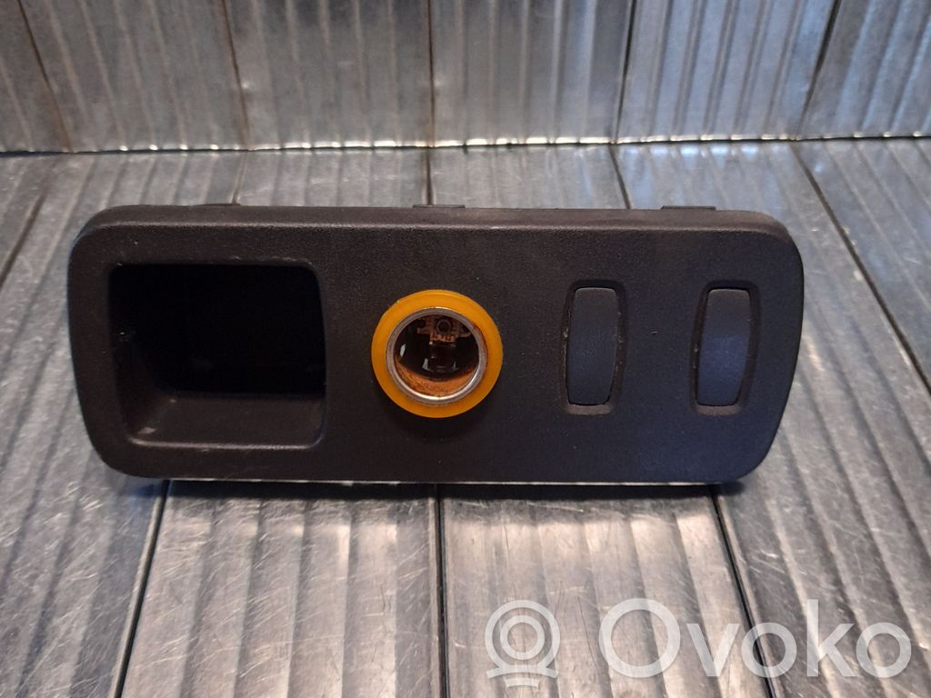 Dacia Duster Other switches/knobs/shifts 