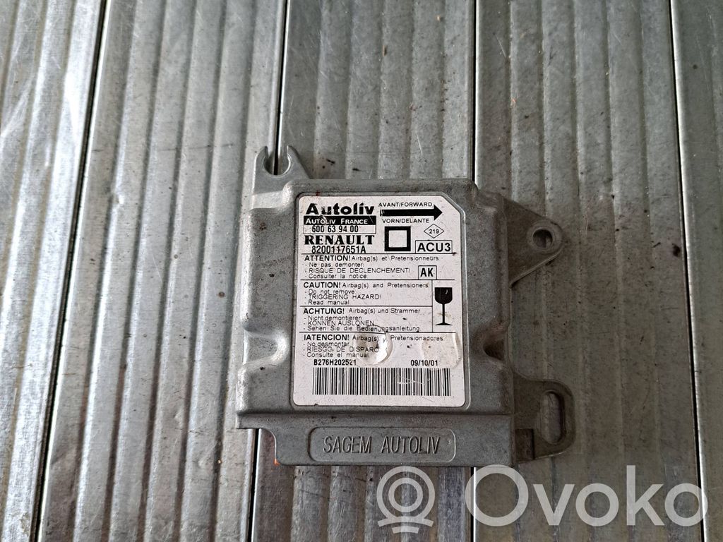 Renault Megane II Airbag control unit/module 