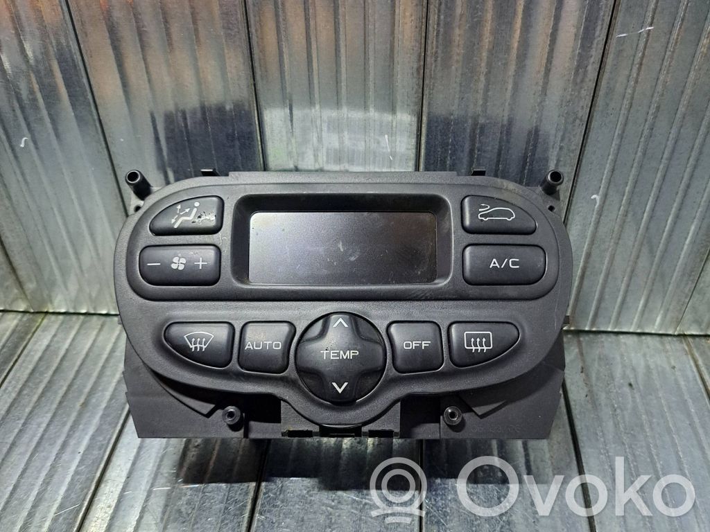 Peugeot 206 Panel klimatyzacji 