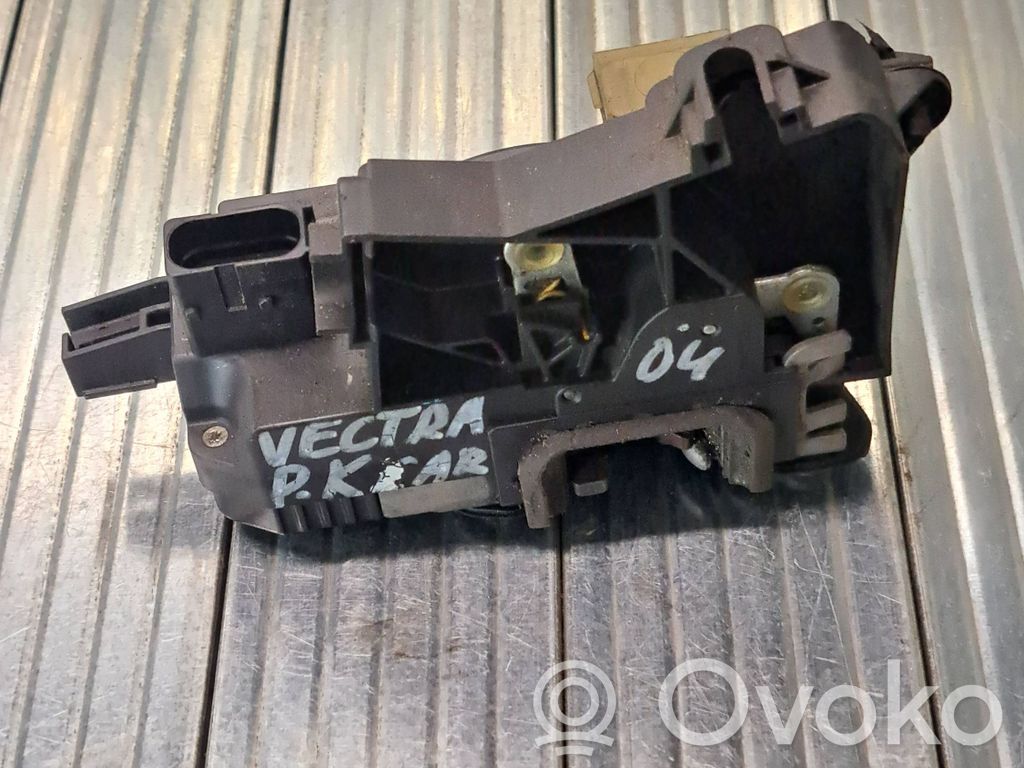 Opel Vectra C Front door lock 