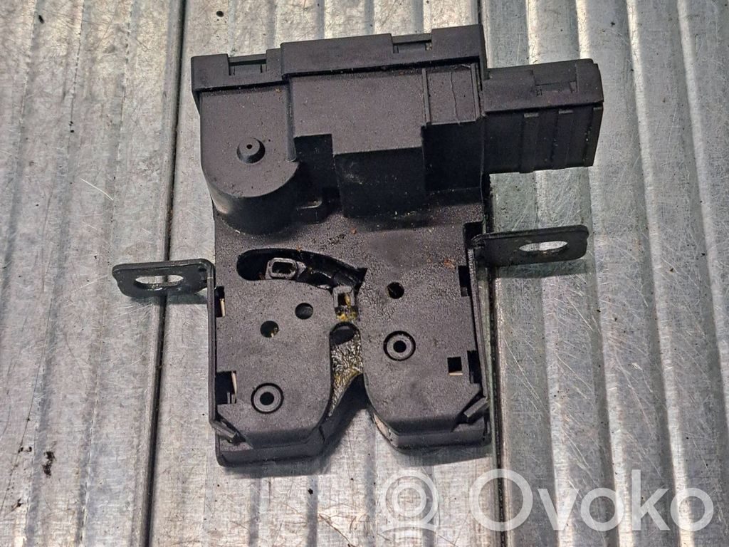 Peugeot 407 Tailgate/trunk/boot lock/catch/latch 