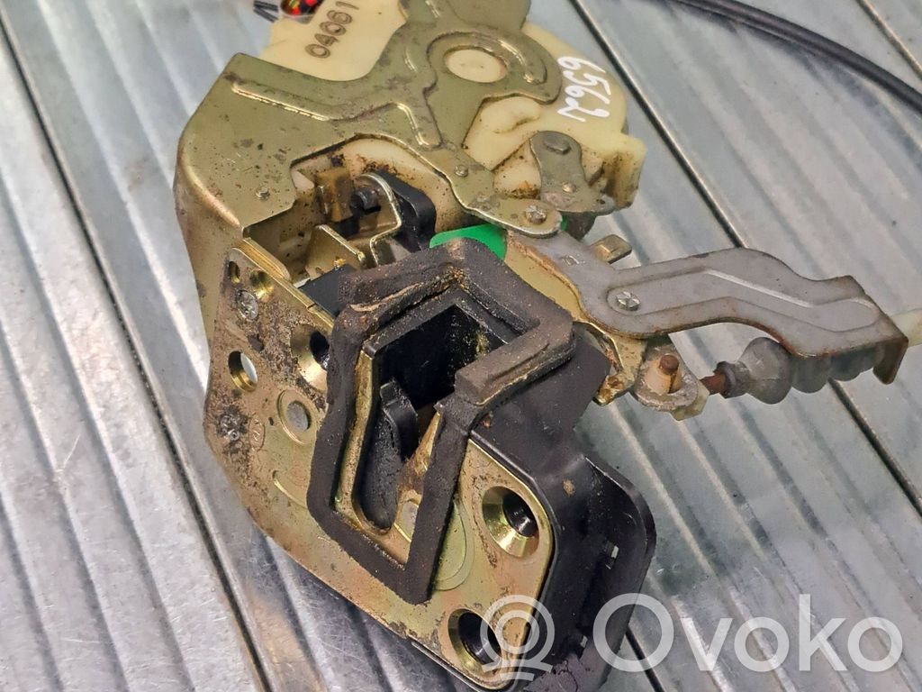 Front door lock   040611