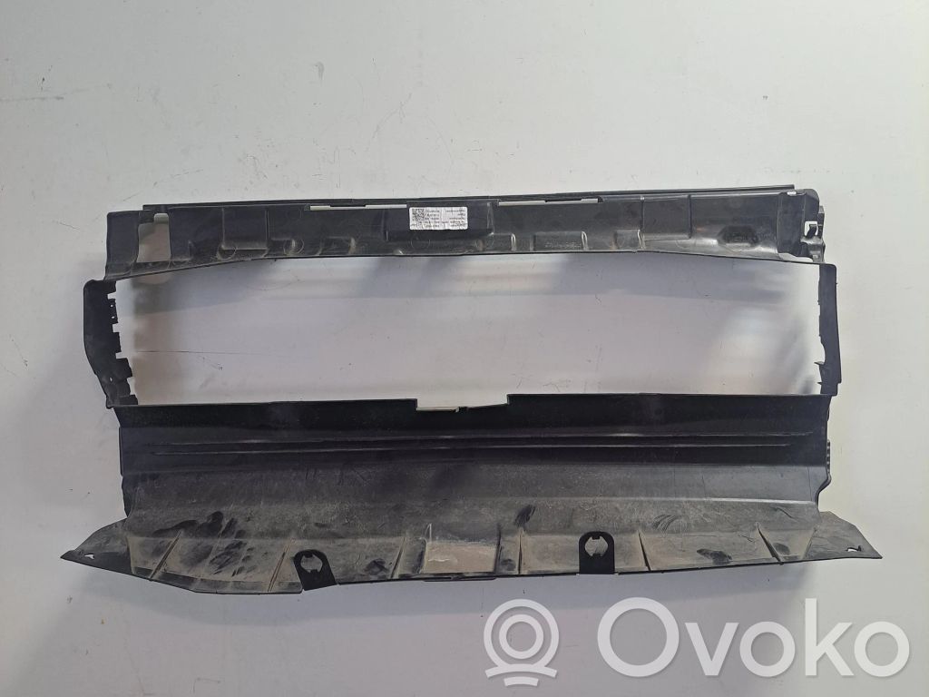 Porsche Macan (95B) Ghidaj aer/conductă intercooler 