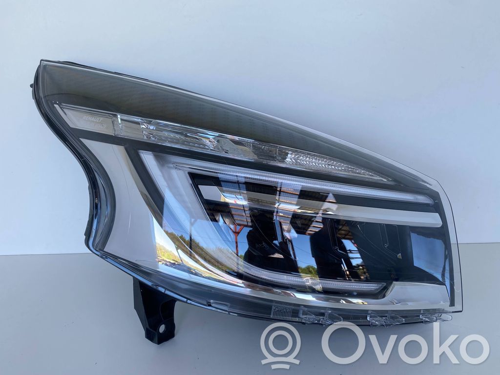 Renault Trafic III (X82) Faro/fanale 