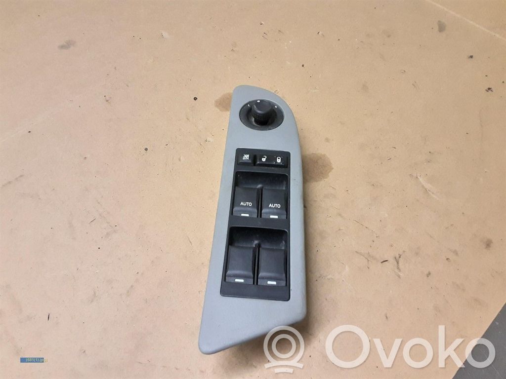 Electric window control switch   4602781AA