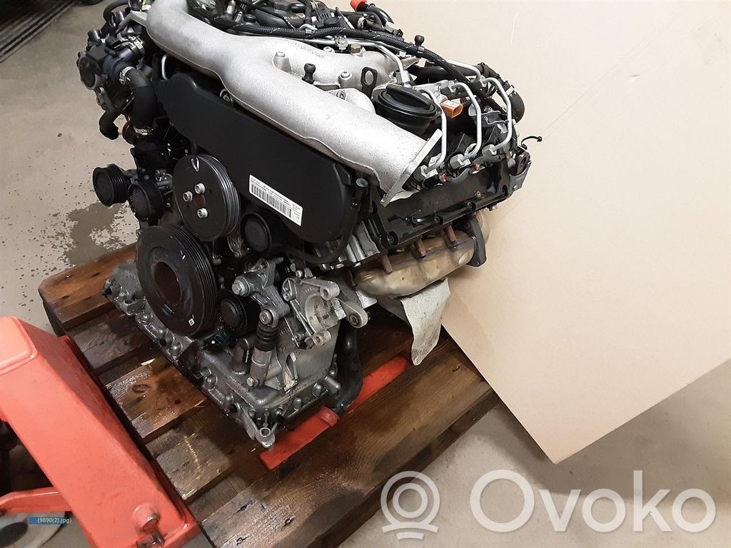 Audi A4 S4 B8 8K Moottori 