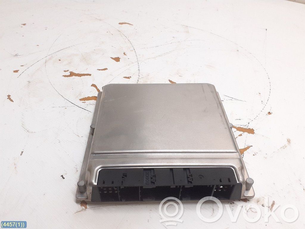 Unité de commande / module d'injection   A1121535479,0261208352