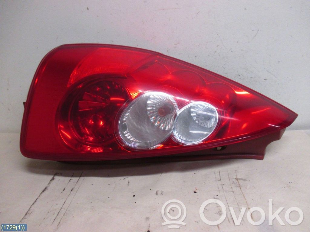 Mazda 5 Rear/tail lights 