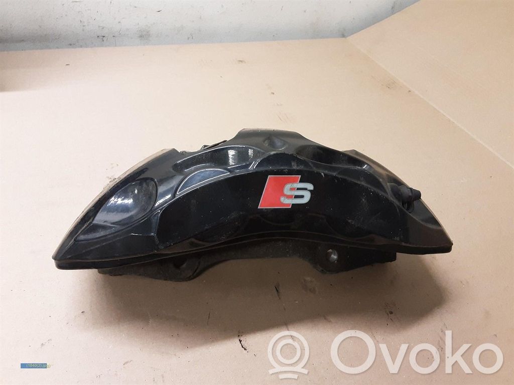 Audi A5 Zacisk hamulcowy przedni 