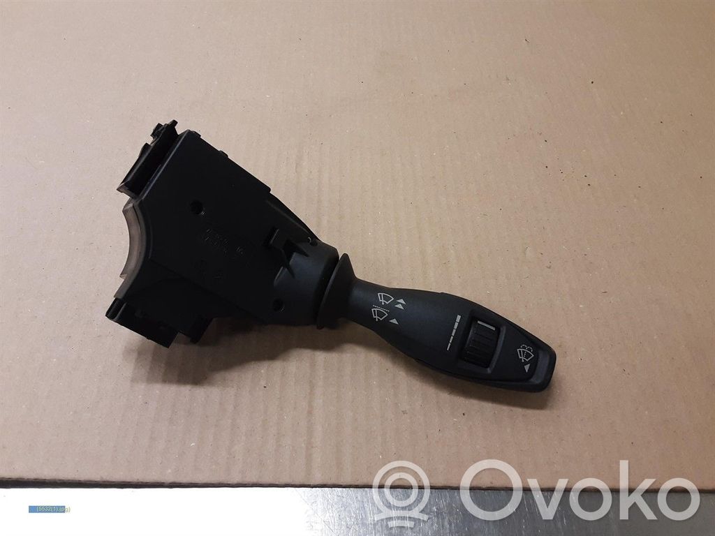 Commodo d'essuie-glace   1537625,8A6T17A553AC