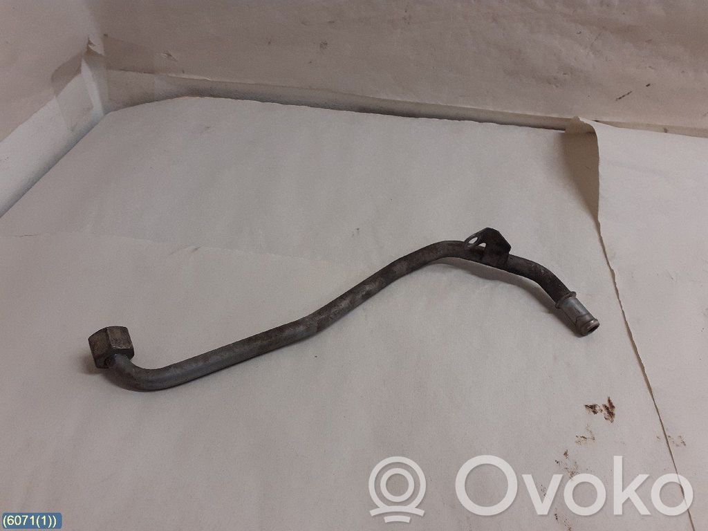 Coolant pipe/hose