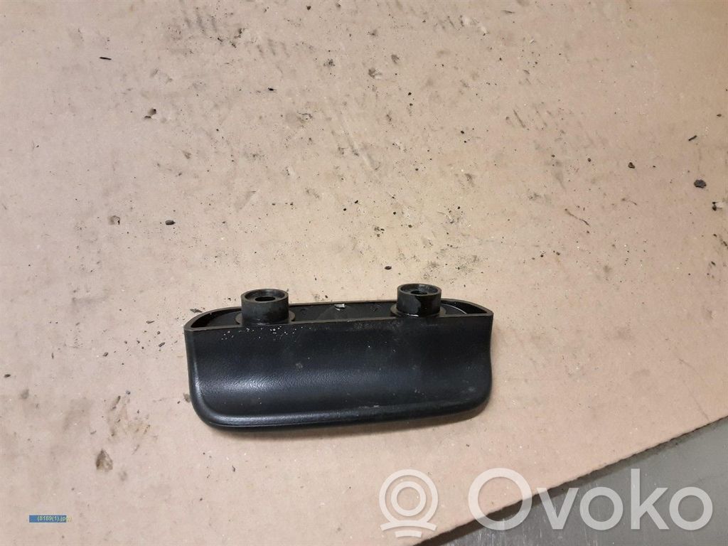 Loading door interior handle