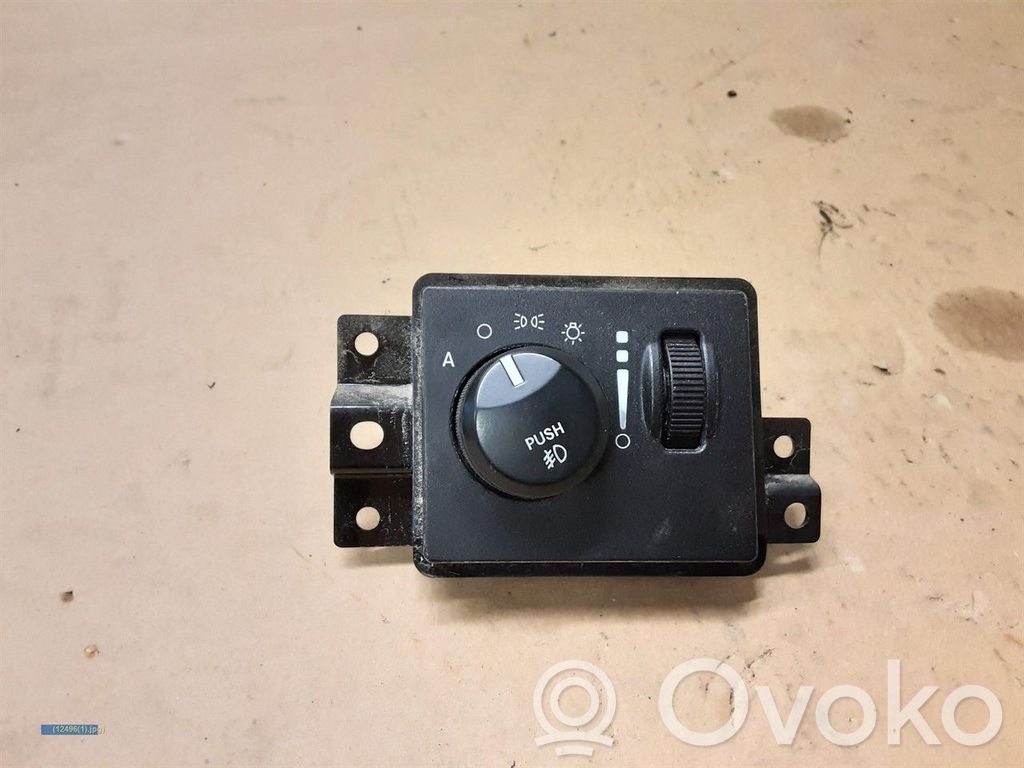 Interruptor de luz   68023123AB,68023123AB,68023123AB
