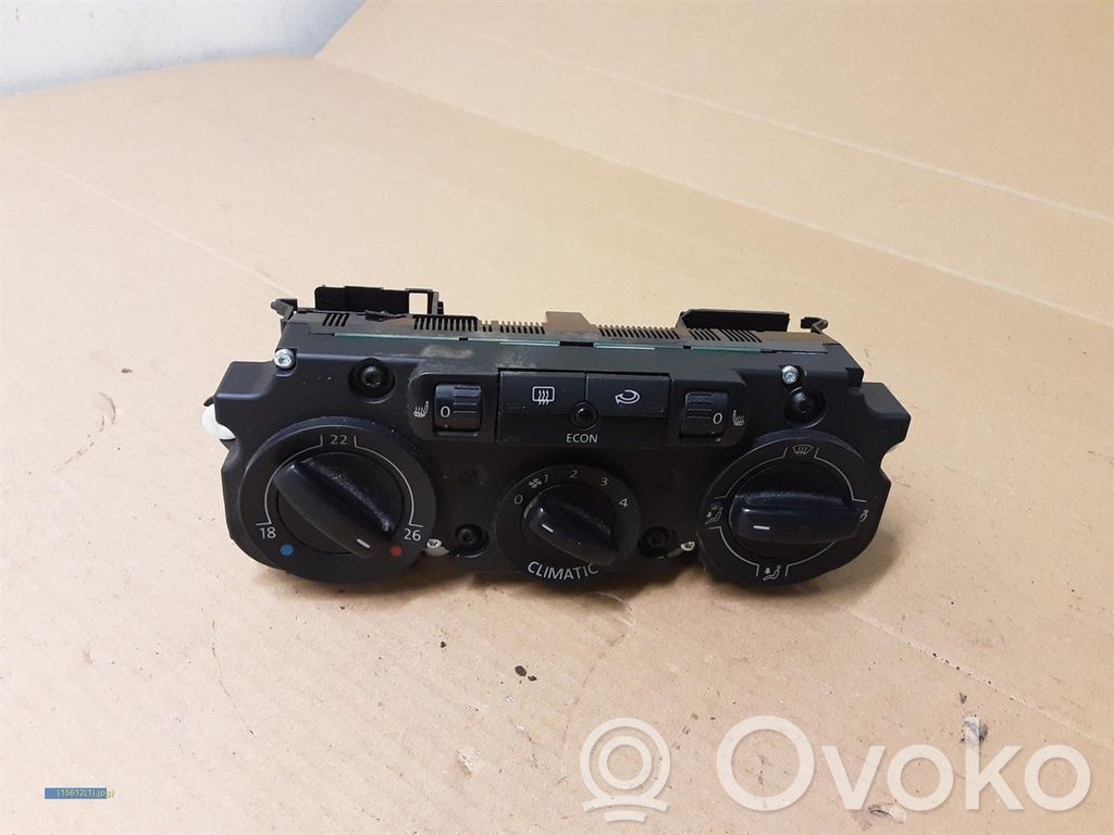 Volkswagen Golf V Panel klimatyzacji 