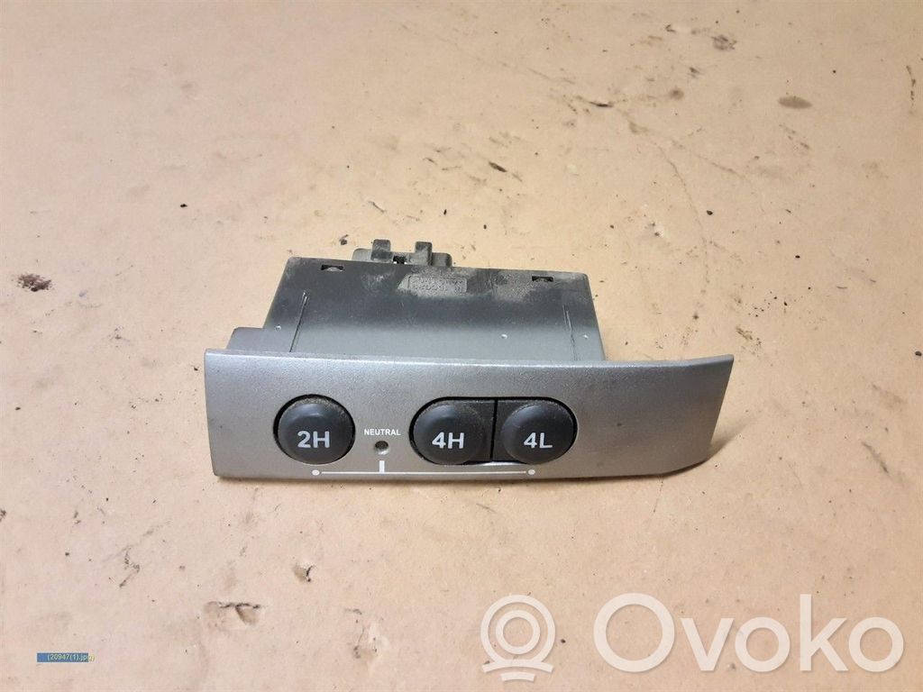 Differential lock switch