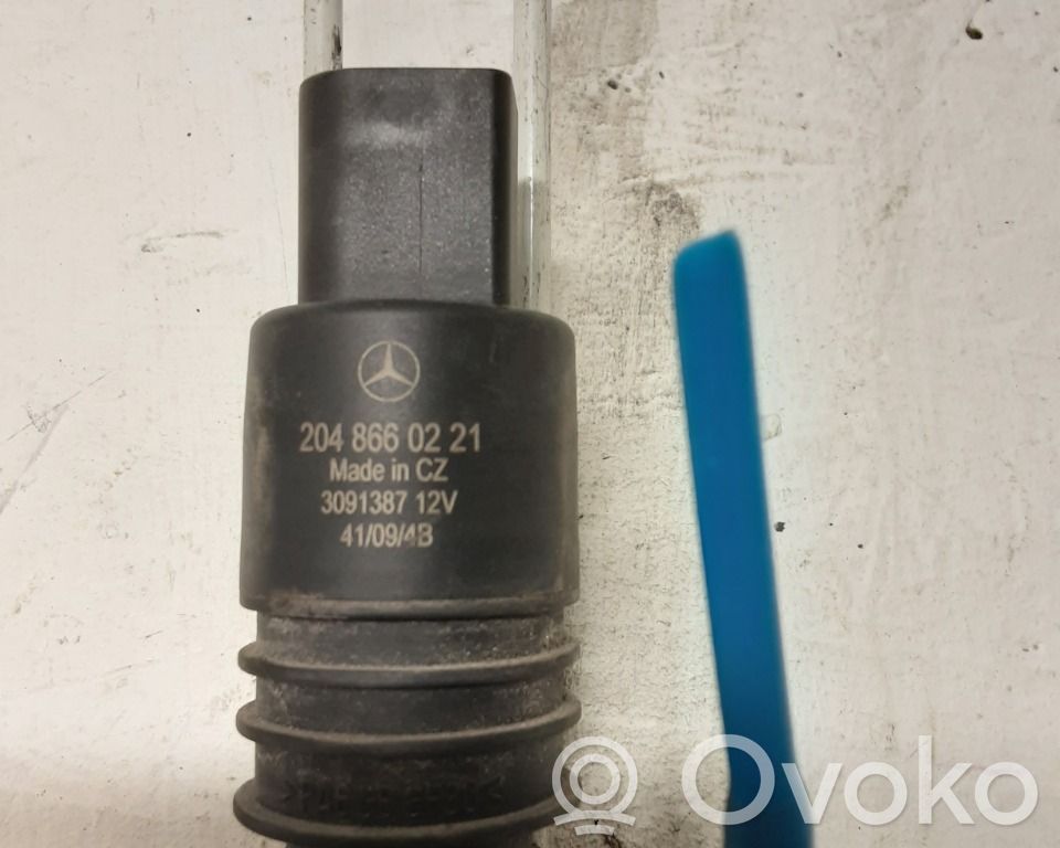 Windscreen/windshield washer pump   2048660221