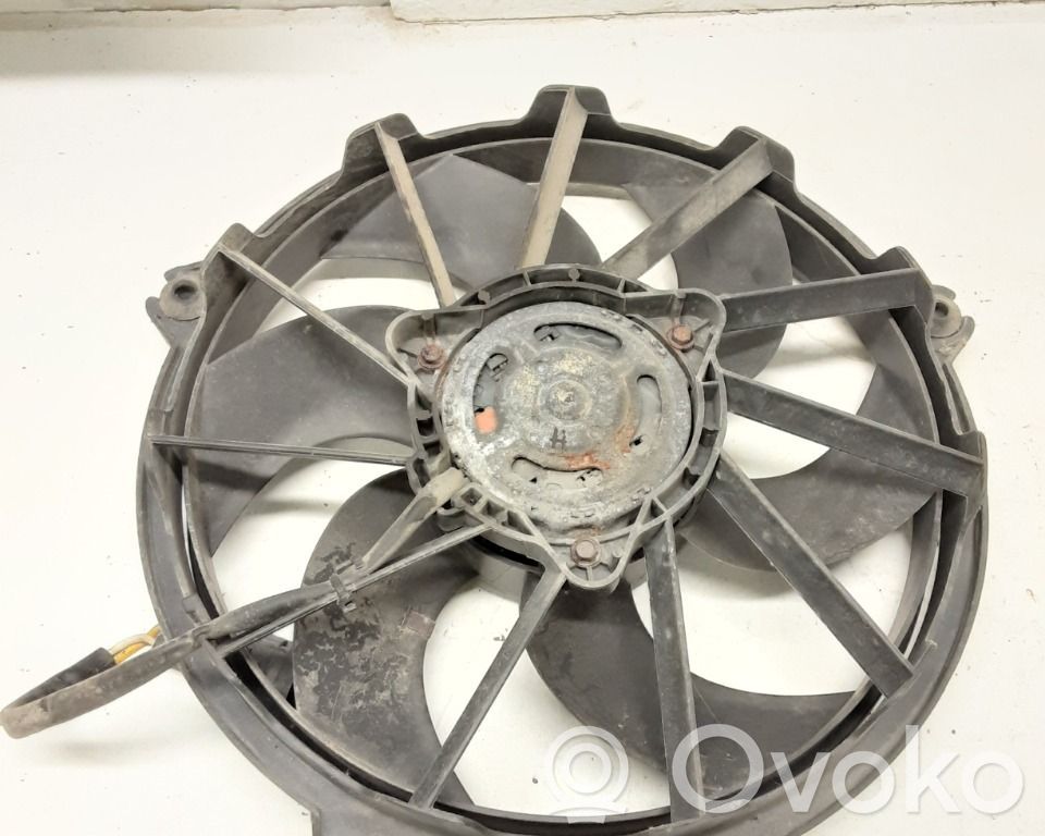 Peugeot Expert Elektrisks radiatoru ventilators 