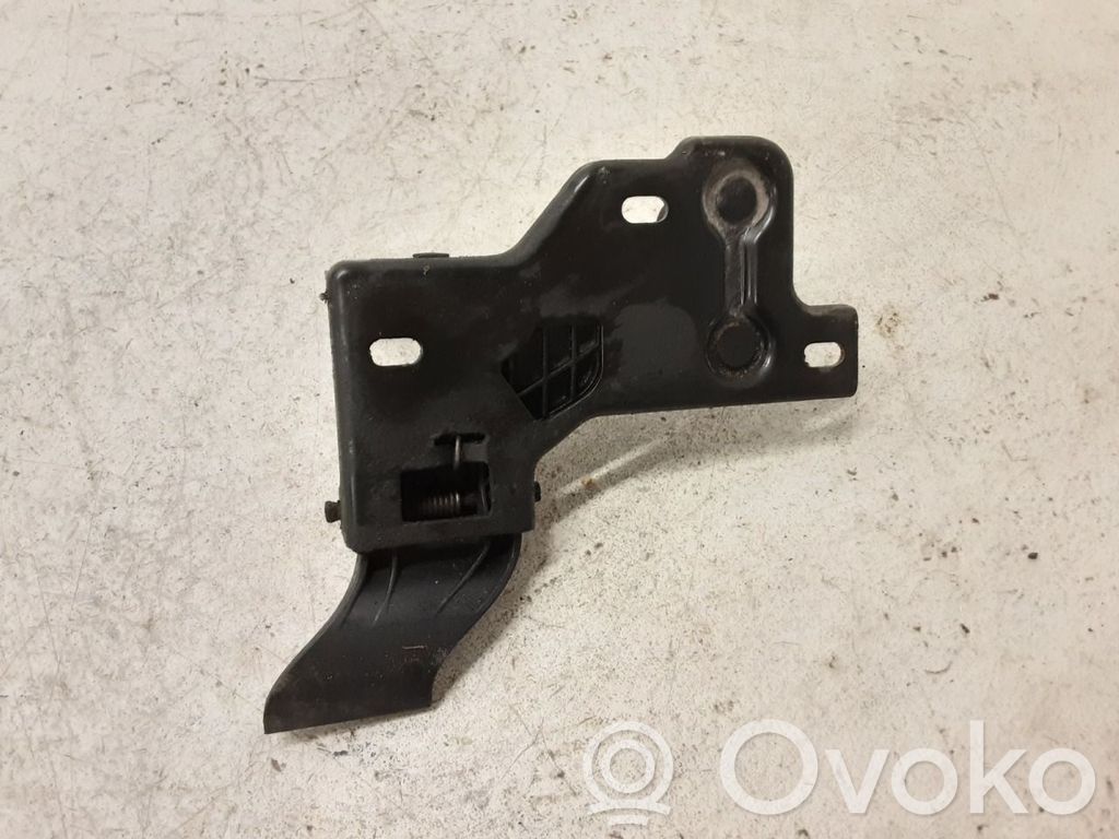 Engine bonnet/hood lock/latch loop/hook   3T0823480B