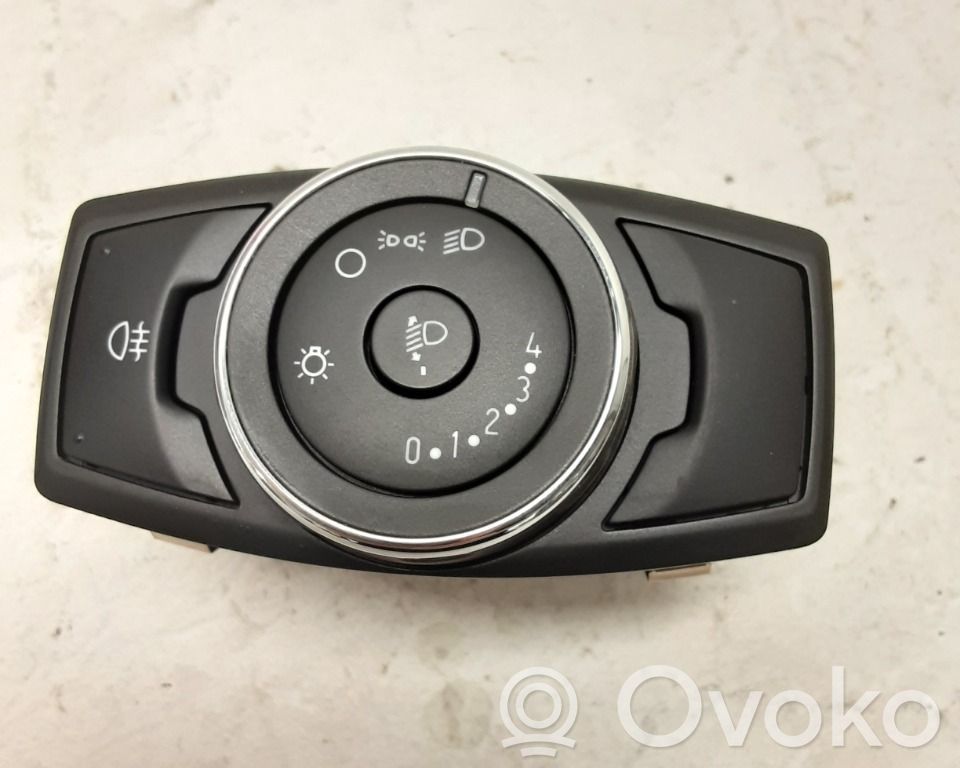 Ford Focus Light switch 