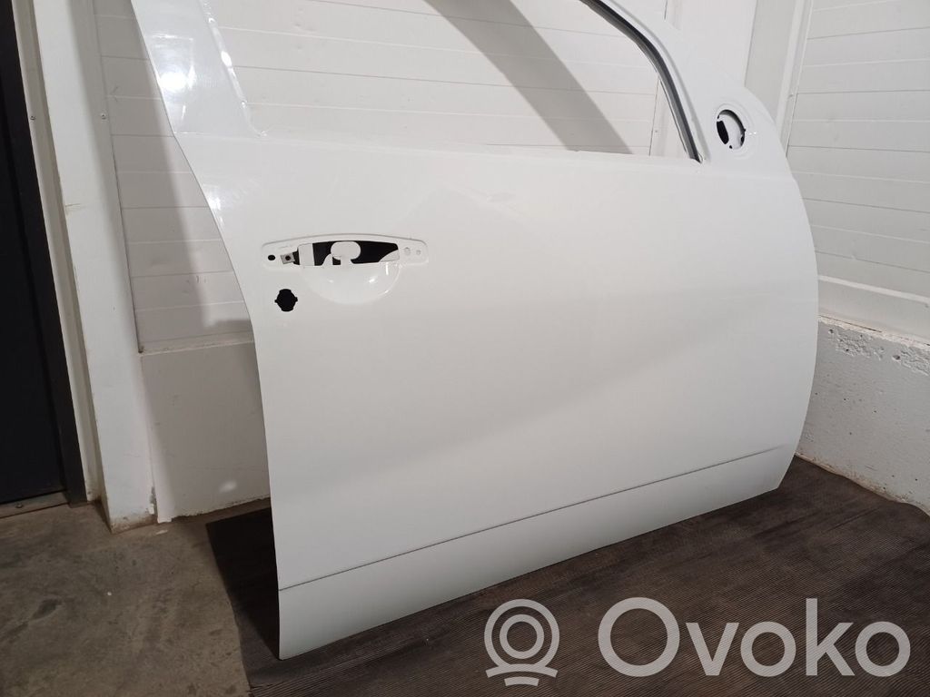 Dacia Duster Durvis 