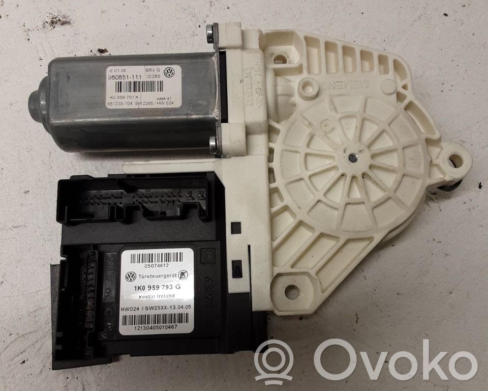 Volkswagen PASSAT B6 Motor macara geam ușă față 