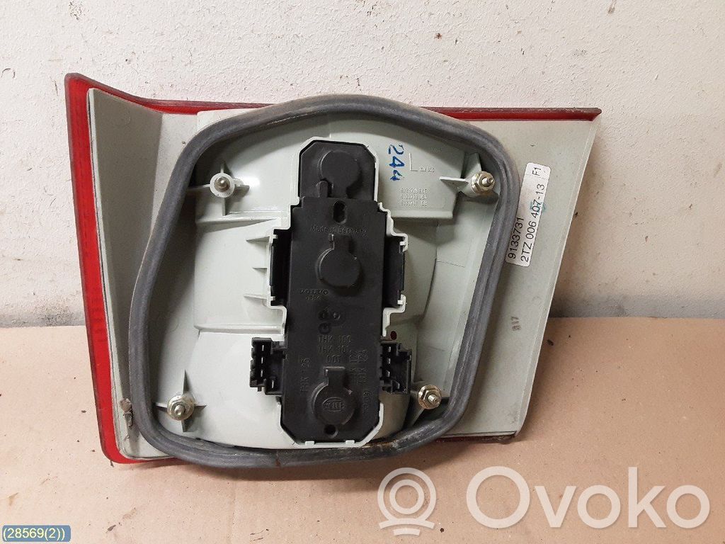 Volvo S90, V90 Takaluukun takavalot 