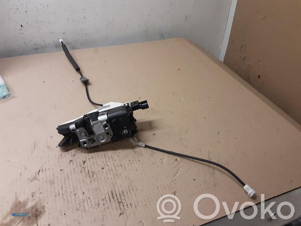 Citroen C3 Priekšpusē slēdzene 
